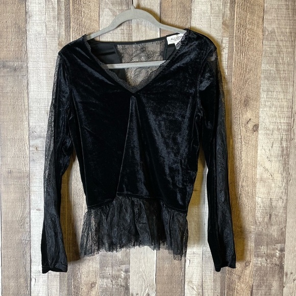 Allison NY Velvet Lace Long Sleeve V-Neck Peplum Dark Academia Blouse - Picture 3 of 10